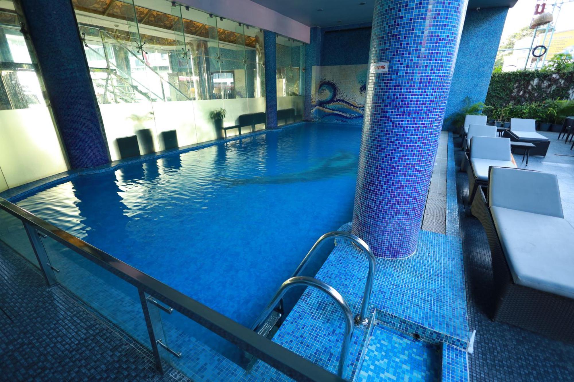 Saj Luciya -A Classified 4 Star Hotel Thiruvananthapuram Екстериор снимка