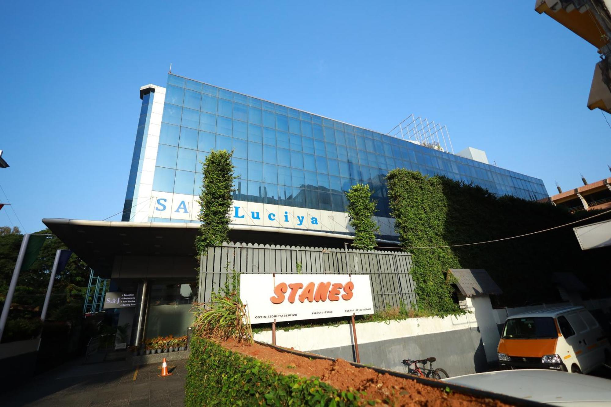 Saj Luciya -A Classified 4 Star Hotel Thiruvananthapuram Екстериор снимка
