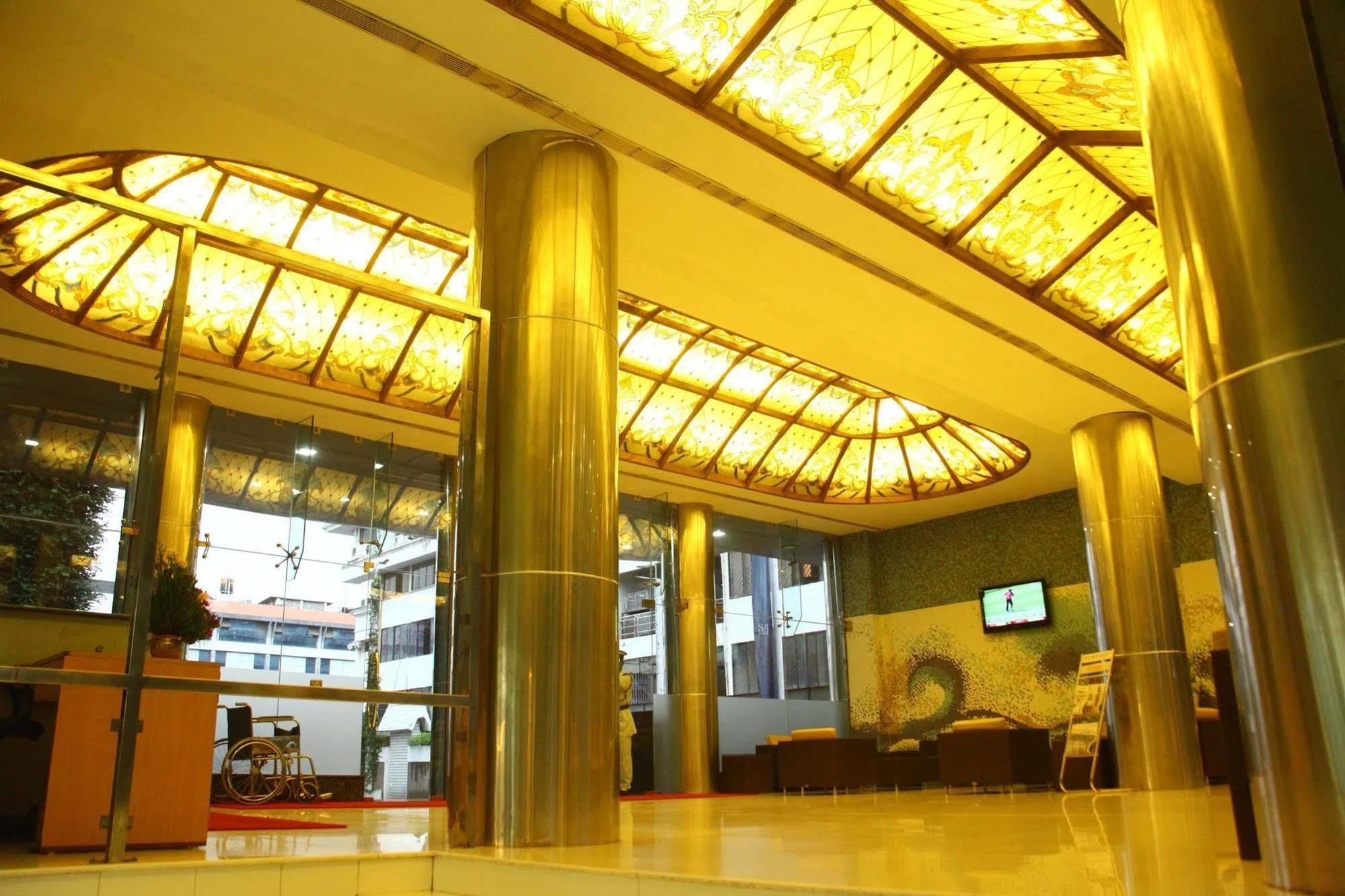 Saj Luciya -A Classified 4 Star Hotel Thiruvananthapuram Екстериор снимка